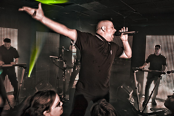 VNV Nation